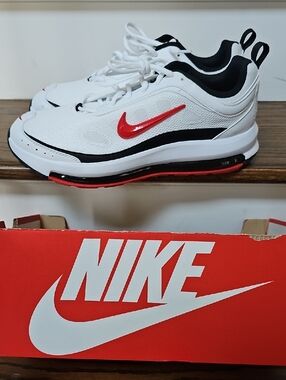 Nike air max White Red black Sneakers